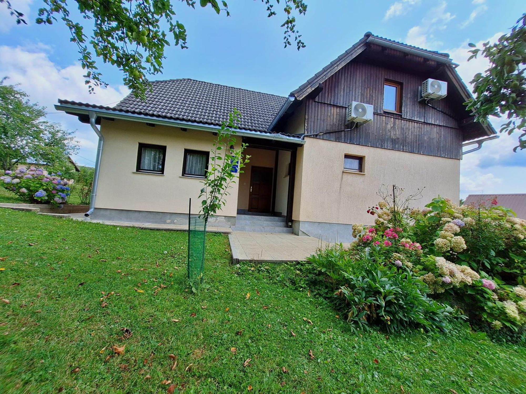 Guest House Matej & Mateja Plitvička Jezera Esterno foto